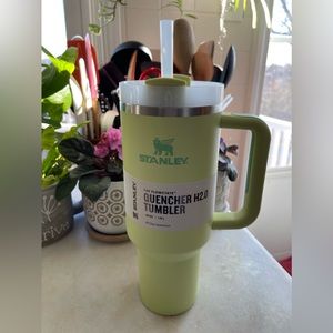 Stanley Quencher H2.0 Tumbler. NEW CITRON 40 oz